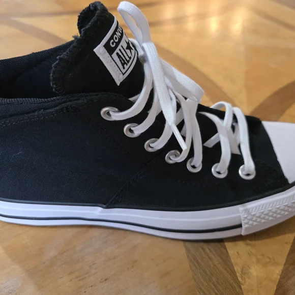 Women's Chuck Taylor All Stat Mid Converse Madison Sneakers - NEW IN BOX! - Picture 13 of 16